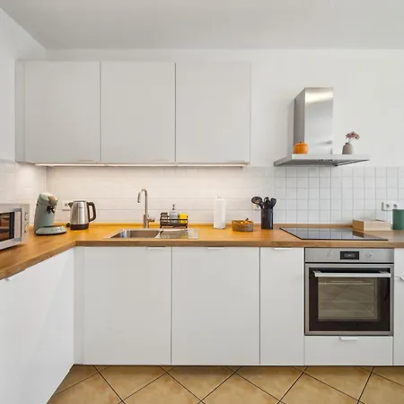 Grosszuegige Fuer Gruppen & Familien I Balkon