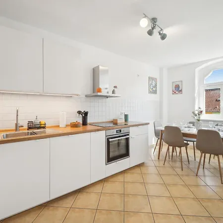 Apartament Grosszuegige Fuer Gruppen & Familien I Balkon